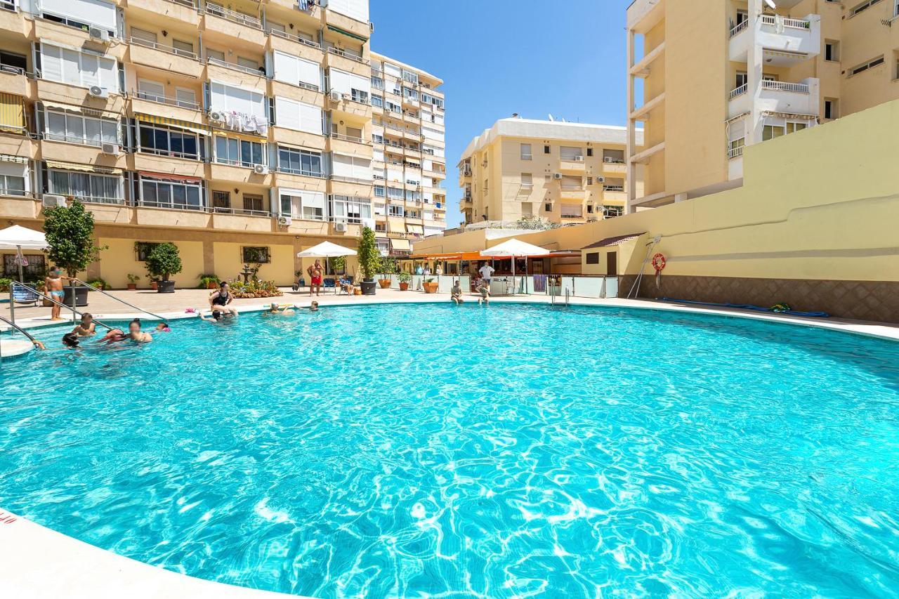 Ver7 - Estudio, Wifi, Fire Stick Amazon, Terraza, Vistas Al Mar, Piscina Torremolinos Exterior foto